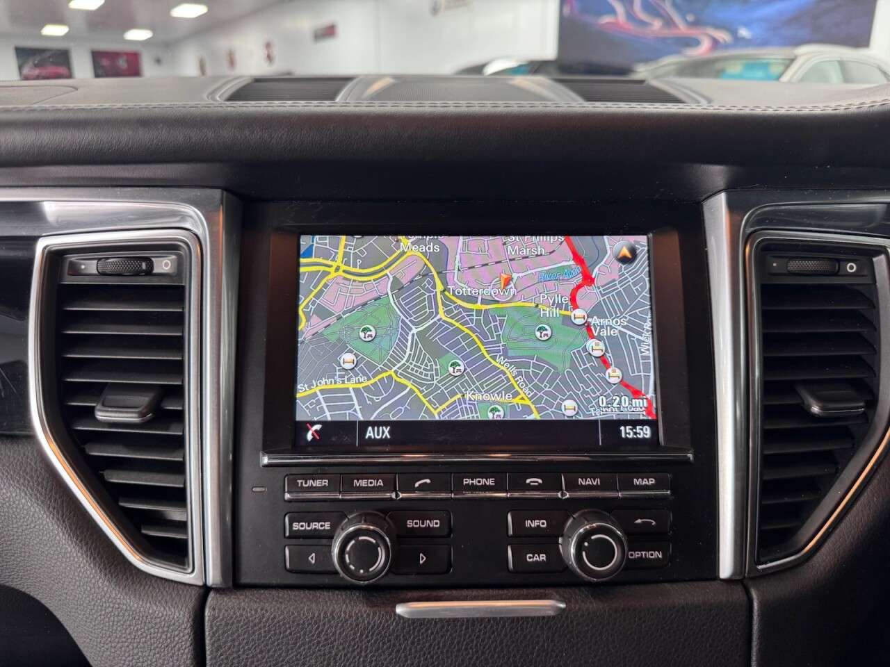 2014 PORSCHE MACAN 2014 PORSCHE MACAN