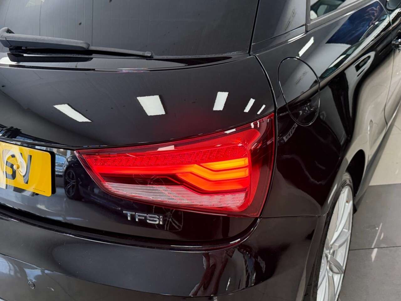 2016 AUDI A1 2016 AUDI A1