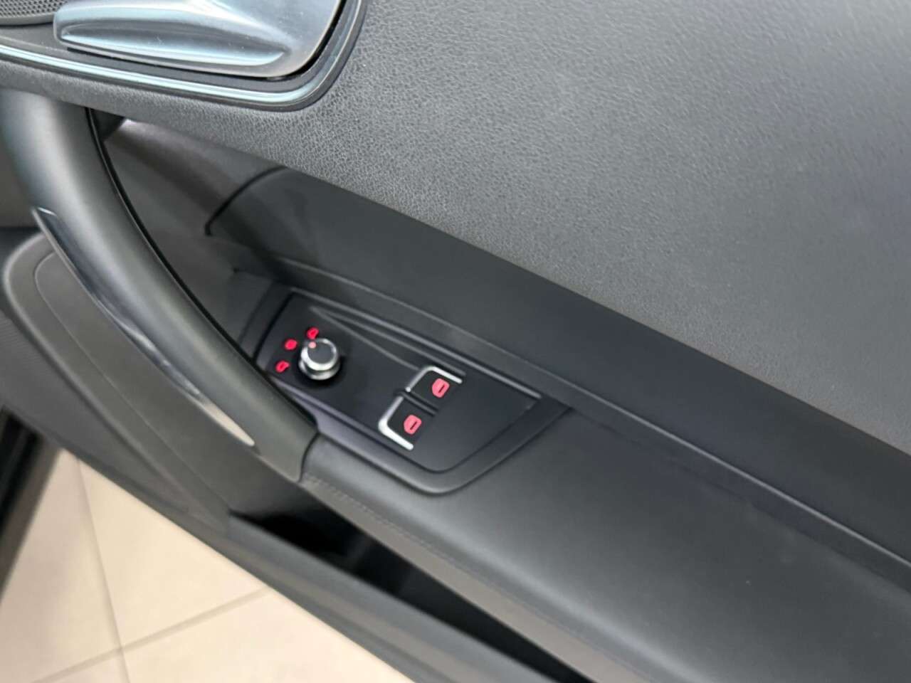 2016 AUDI A1 2016 AUDI A1