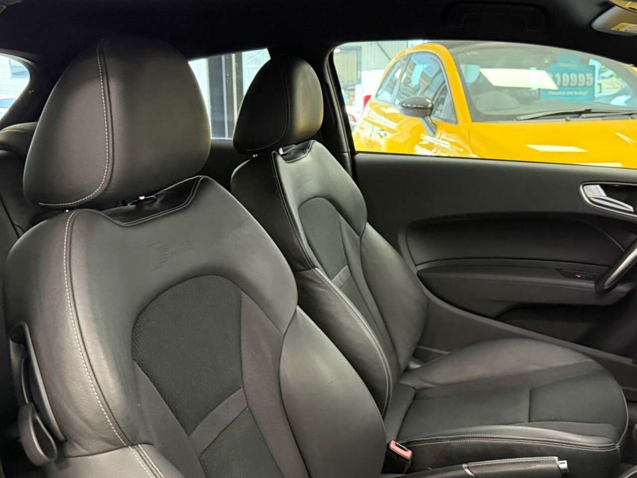2016 AUDI A1 2016 AUDI A1
