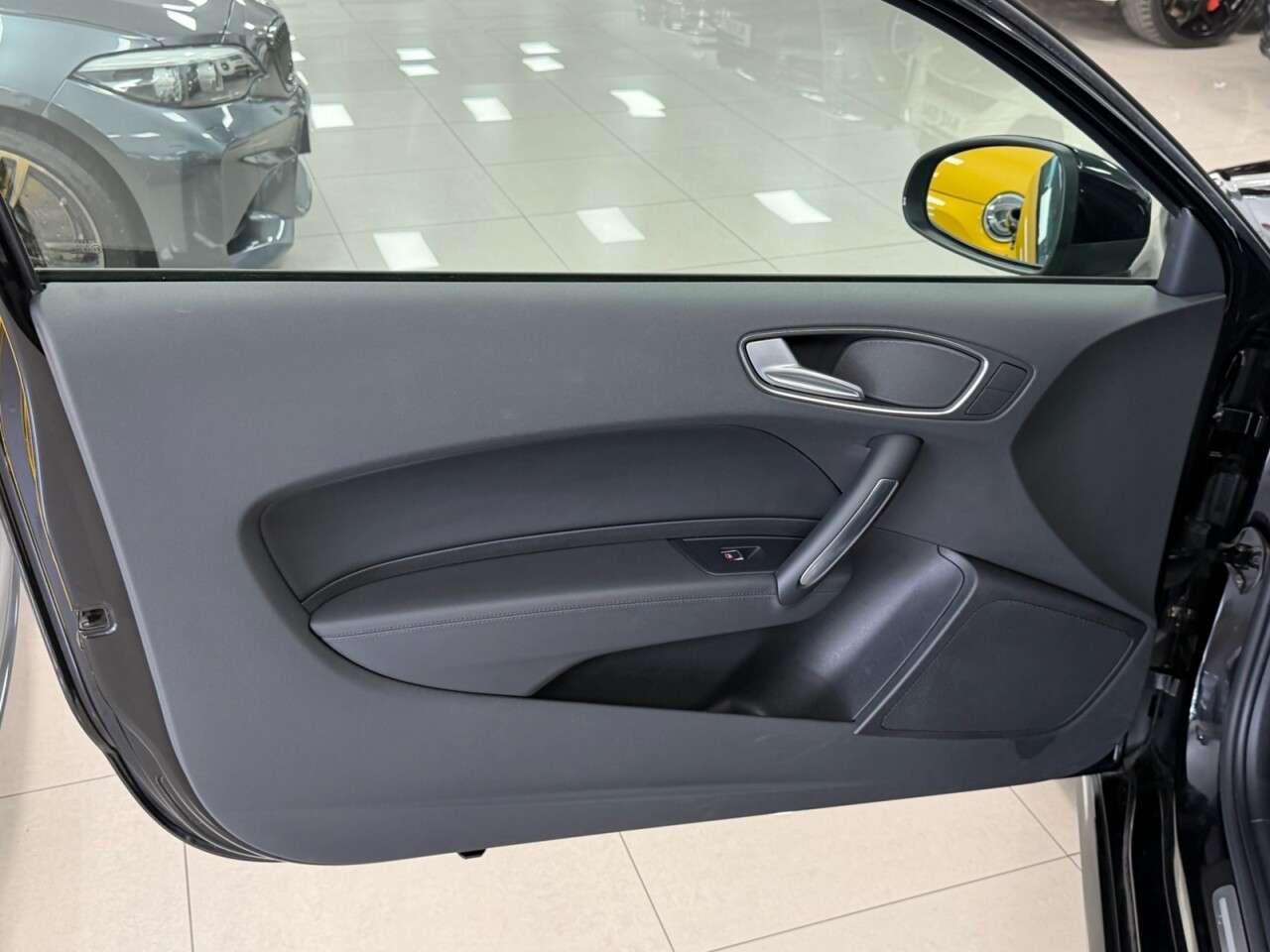 2016 AUDI A1 2016 AUDI A1