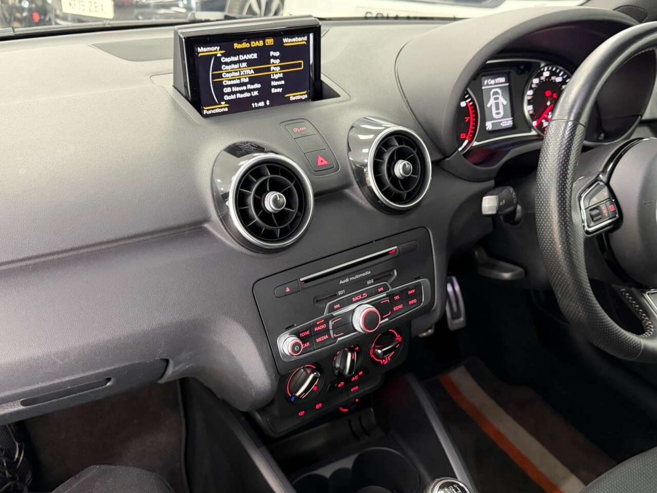 2016 AUDI A1 2016 AUDI A1