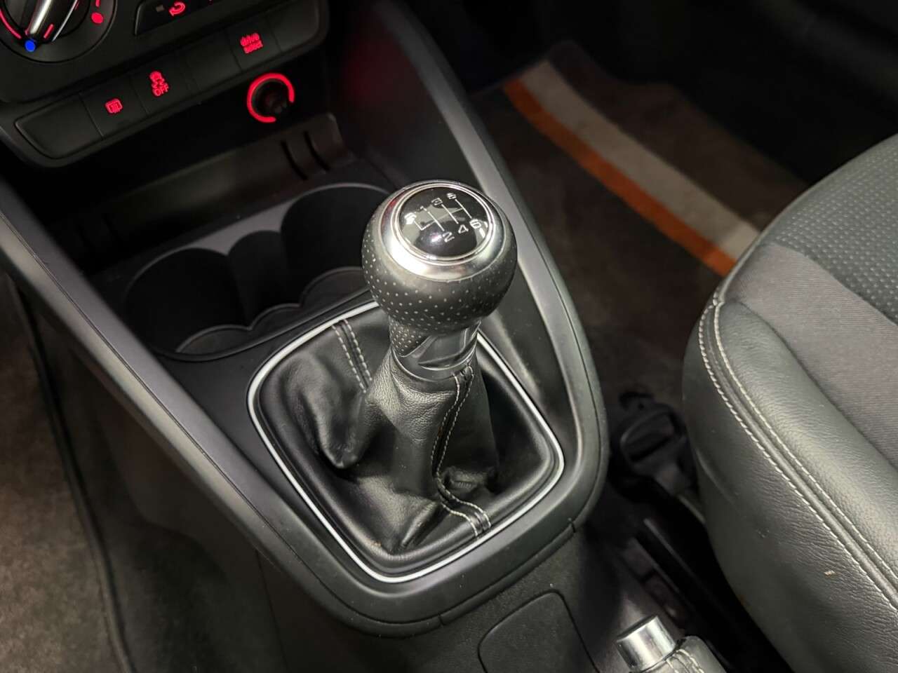 2016 AUDI A1 2016 AUDI A1