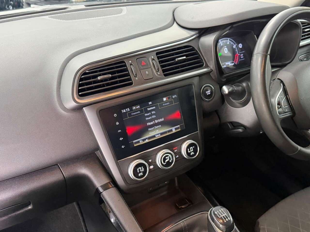 2020 RENAULT KADJAR 2020 RENAULT KADJAR