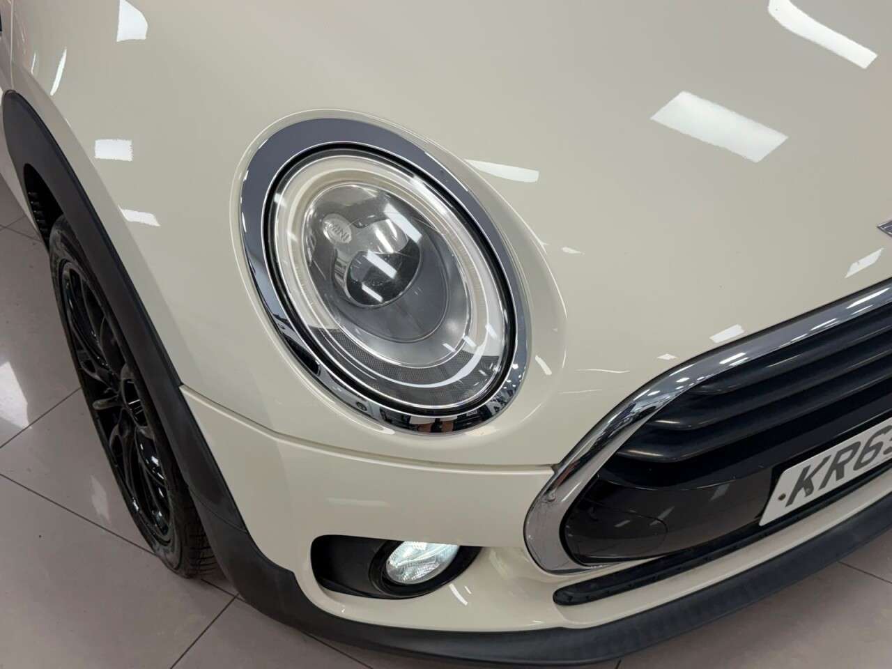 2015 MINI CLUBMAN 2015 MINI CLUBMAN
