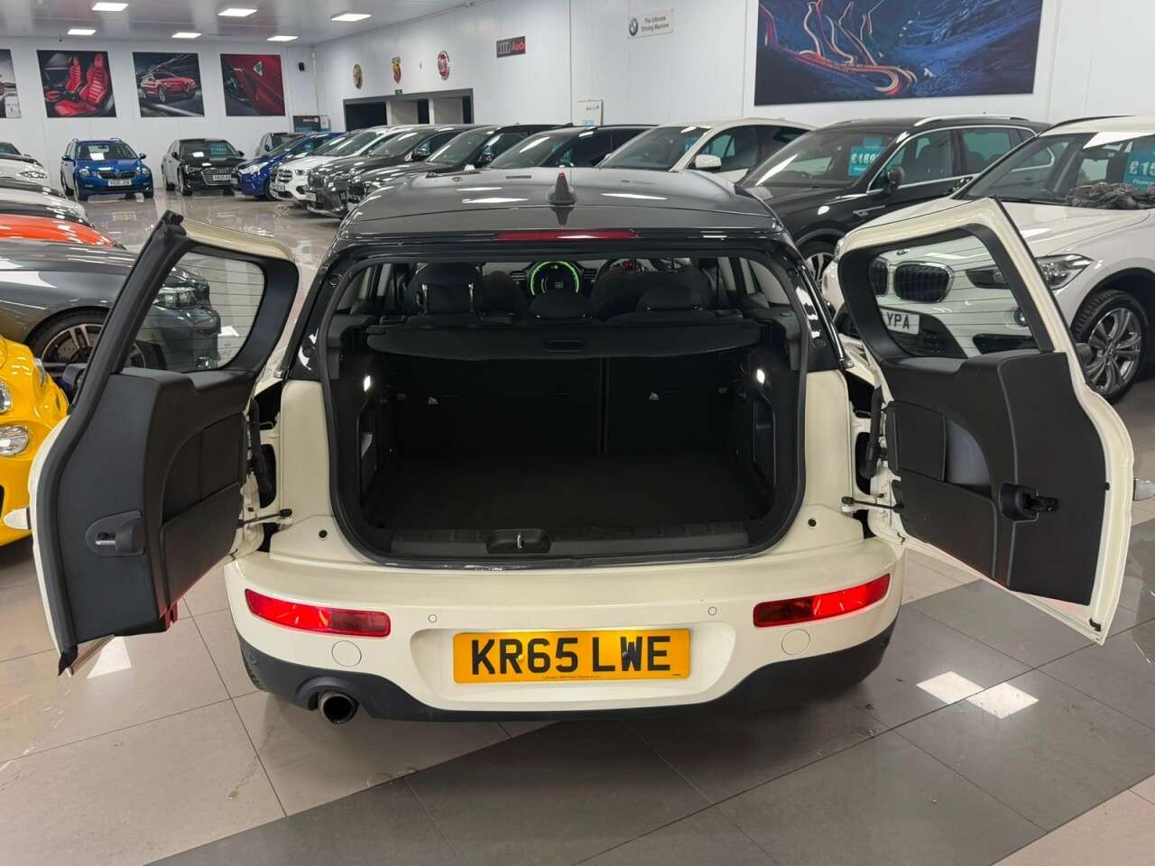 2015 MINI CLUBMAN 2015 MINI CLUBMAN