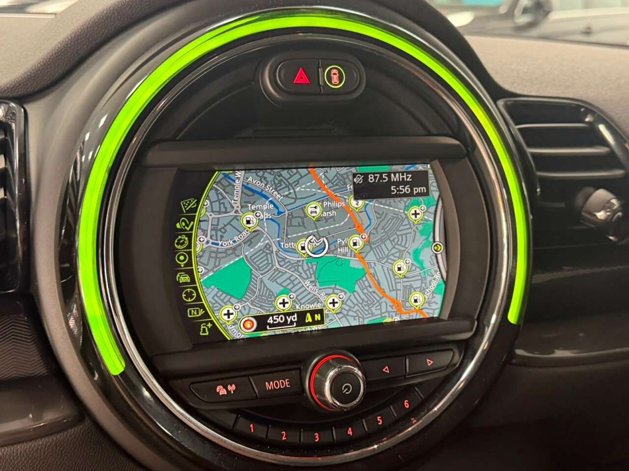 2015 MINI CLUBMAN 2015 MINI CLUBMAN