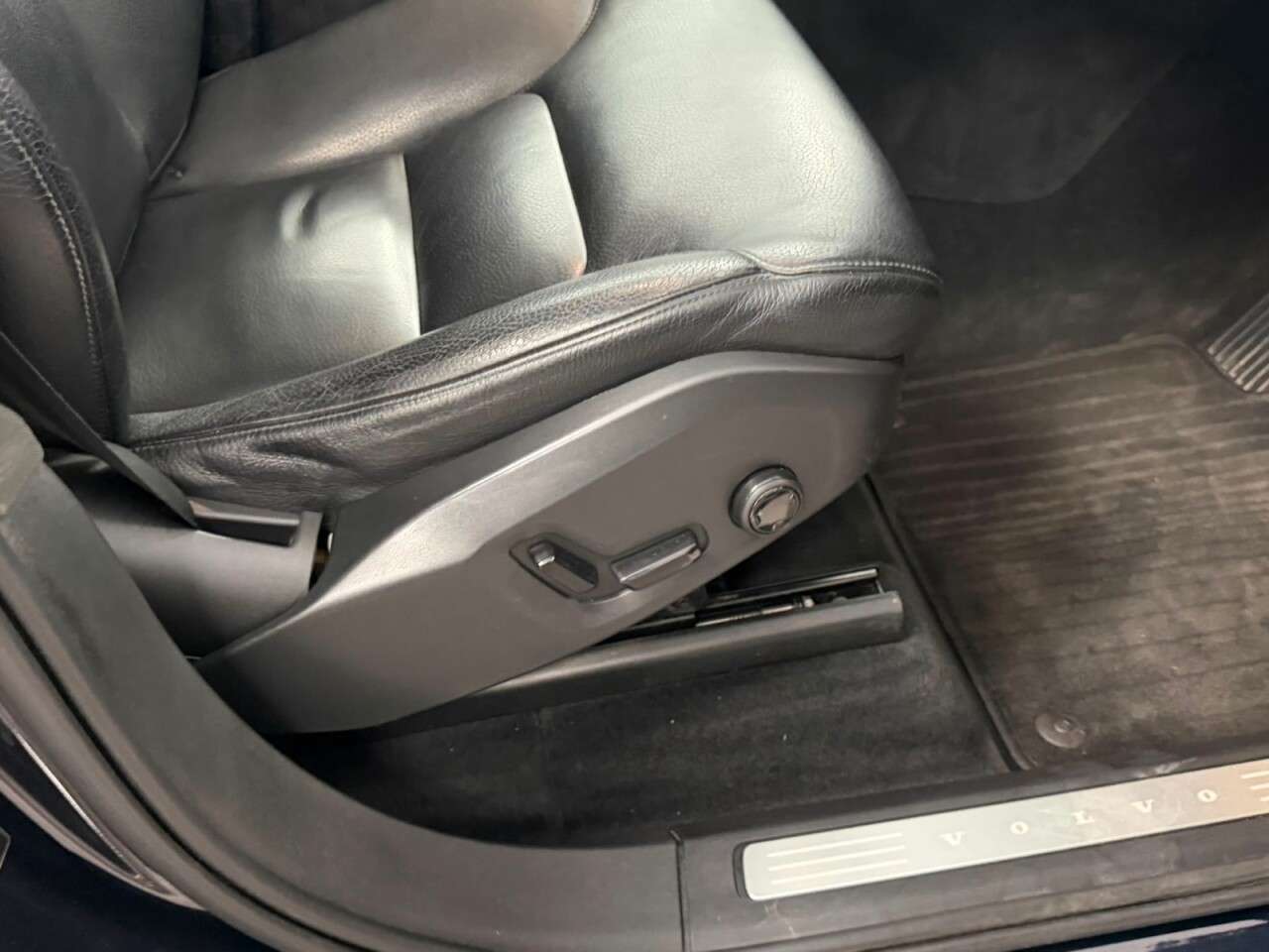 2015 VOLVO XC90 2015 VOLVO XC90