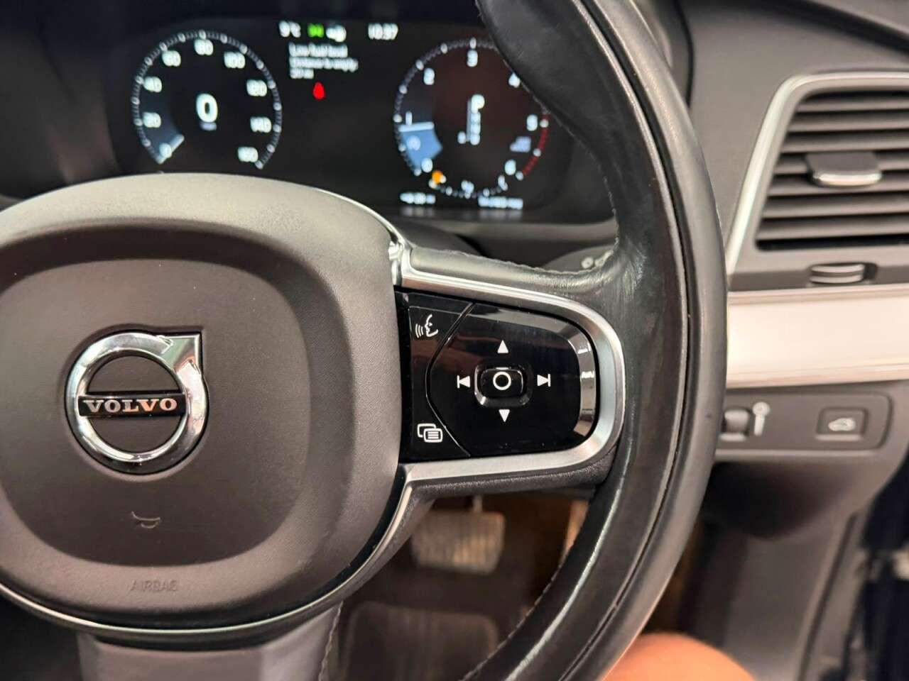 2015 VOLVO XC90 2015 VOLVO XC90