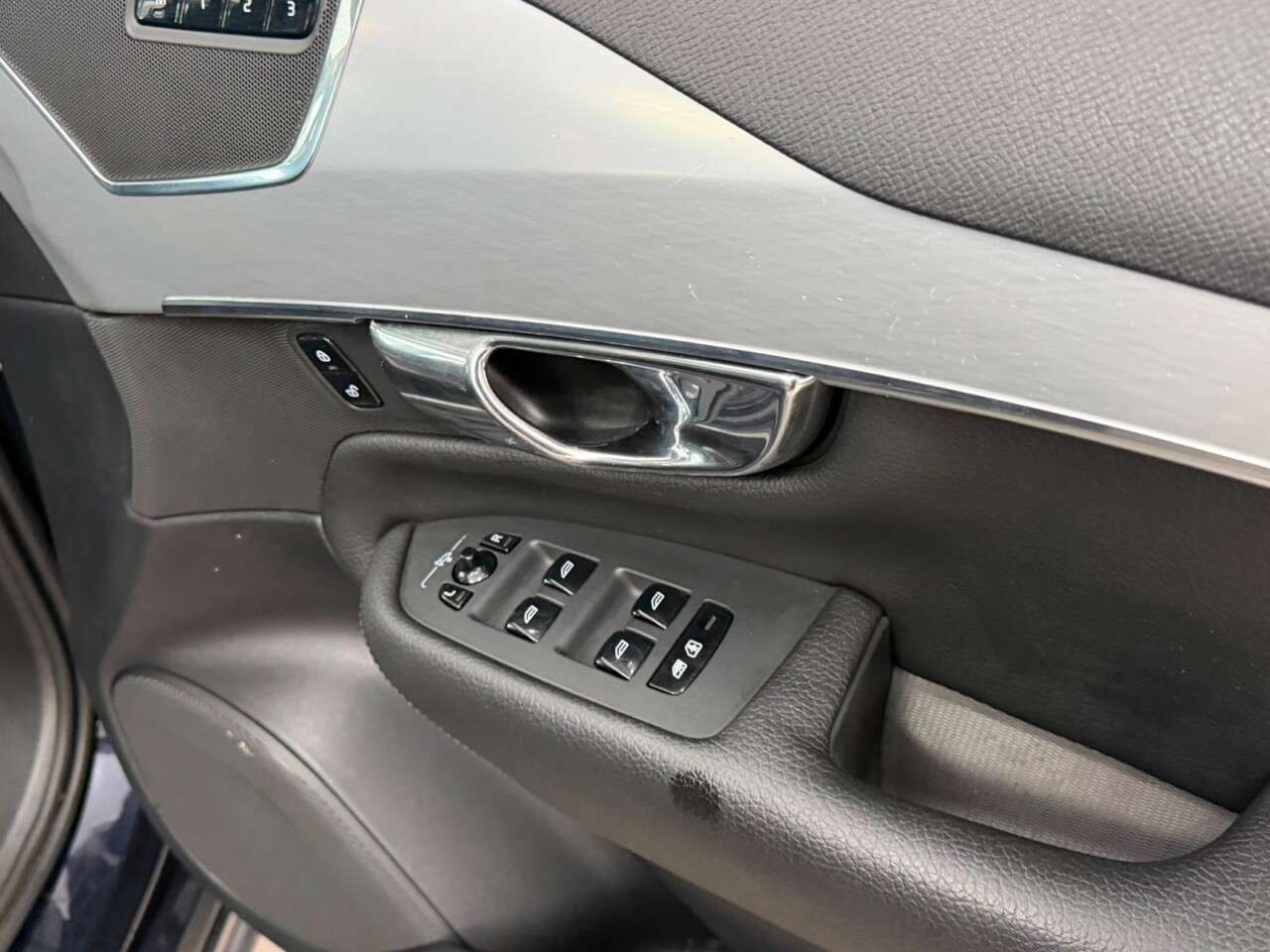 2015 VOLVO XC90 2015 VOLVO XC90