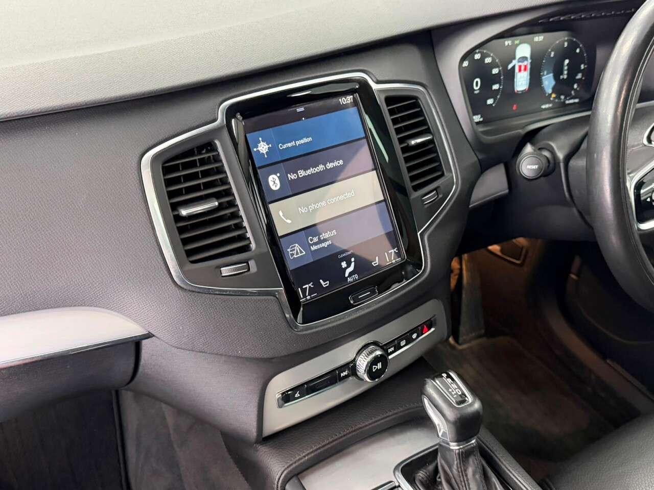 2015 VOLVO XC90 2015 VOLVO XC90