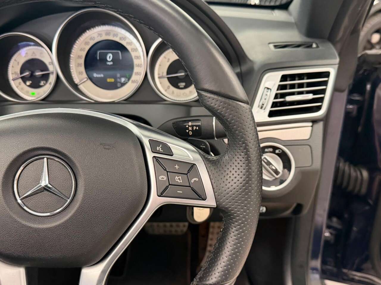 2015 MERCEDES-BENZ E CLASS 2015 MERCEDES-BENZ E CLASS