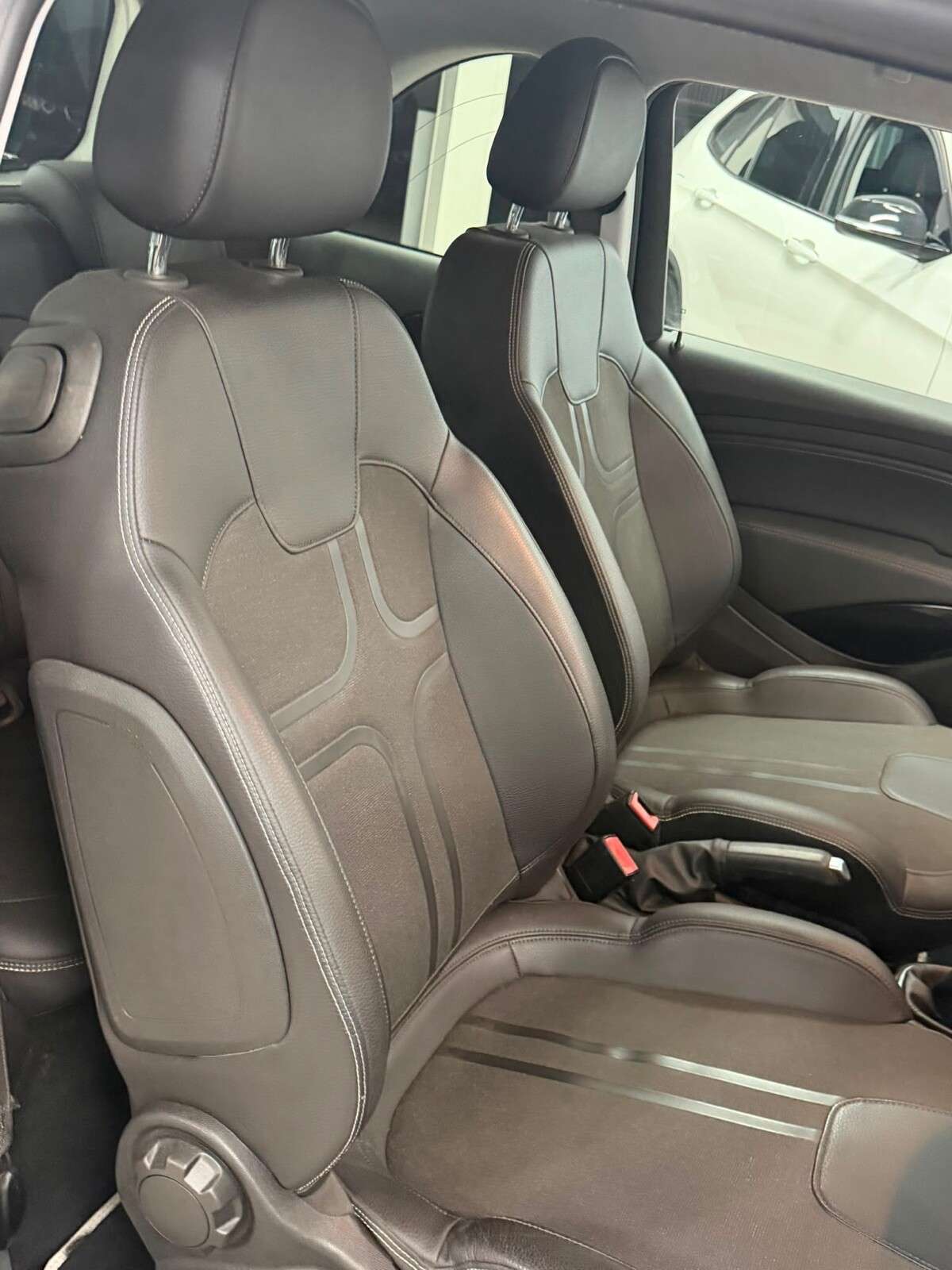 2013 VAUXHALL ADAM 2013 VAUXHALL ADAM