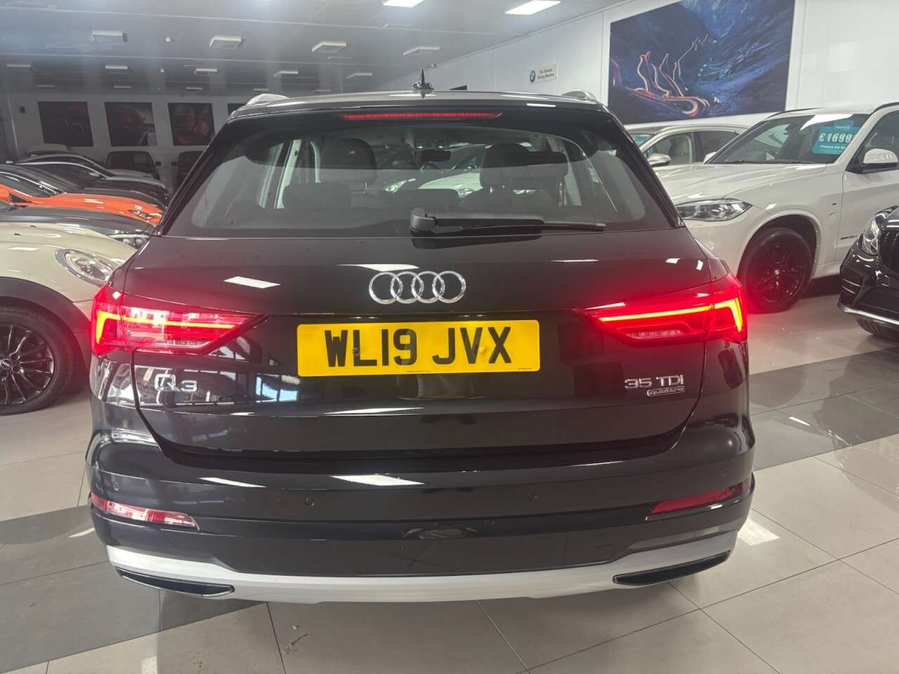 2019 AUDI Q3 2019 AUDI Q3