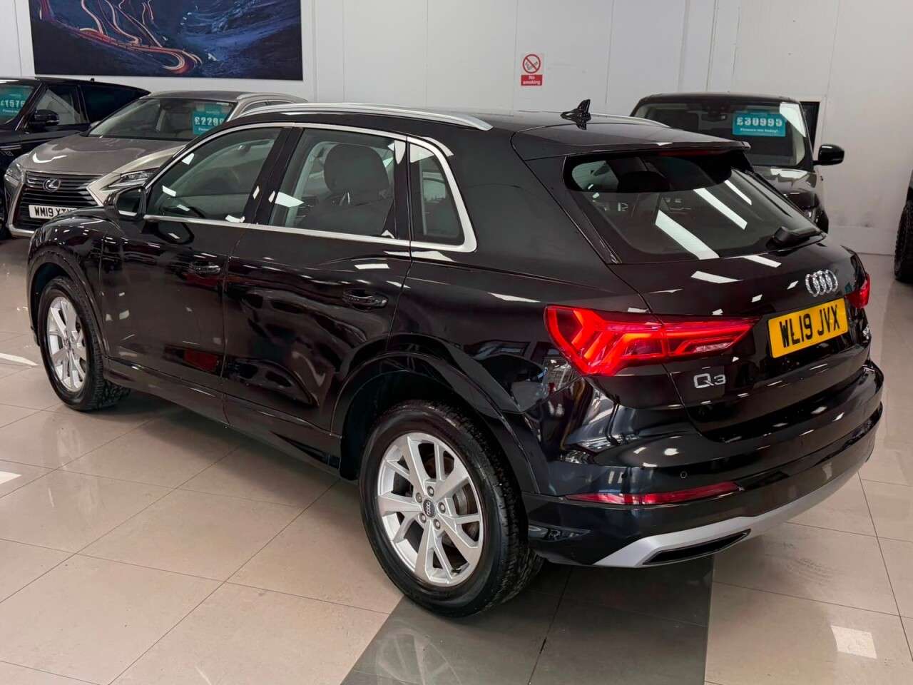 2019 AUDI Q3 2019 AUDI Q3