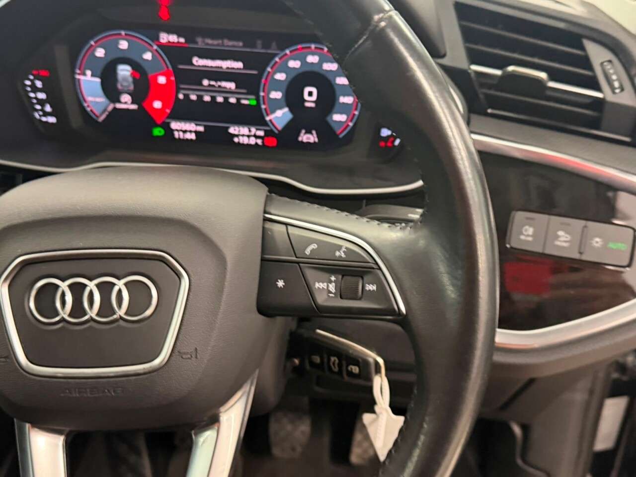 2019 AUDI Q3 2019 AUDI Q3