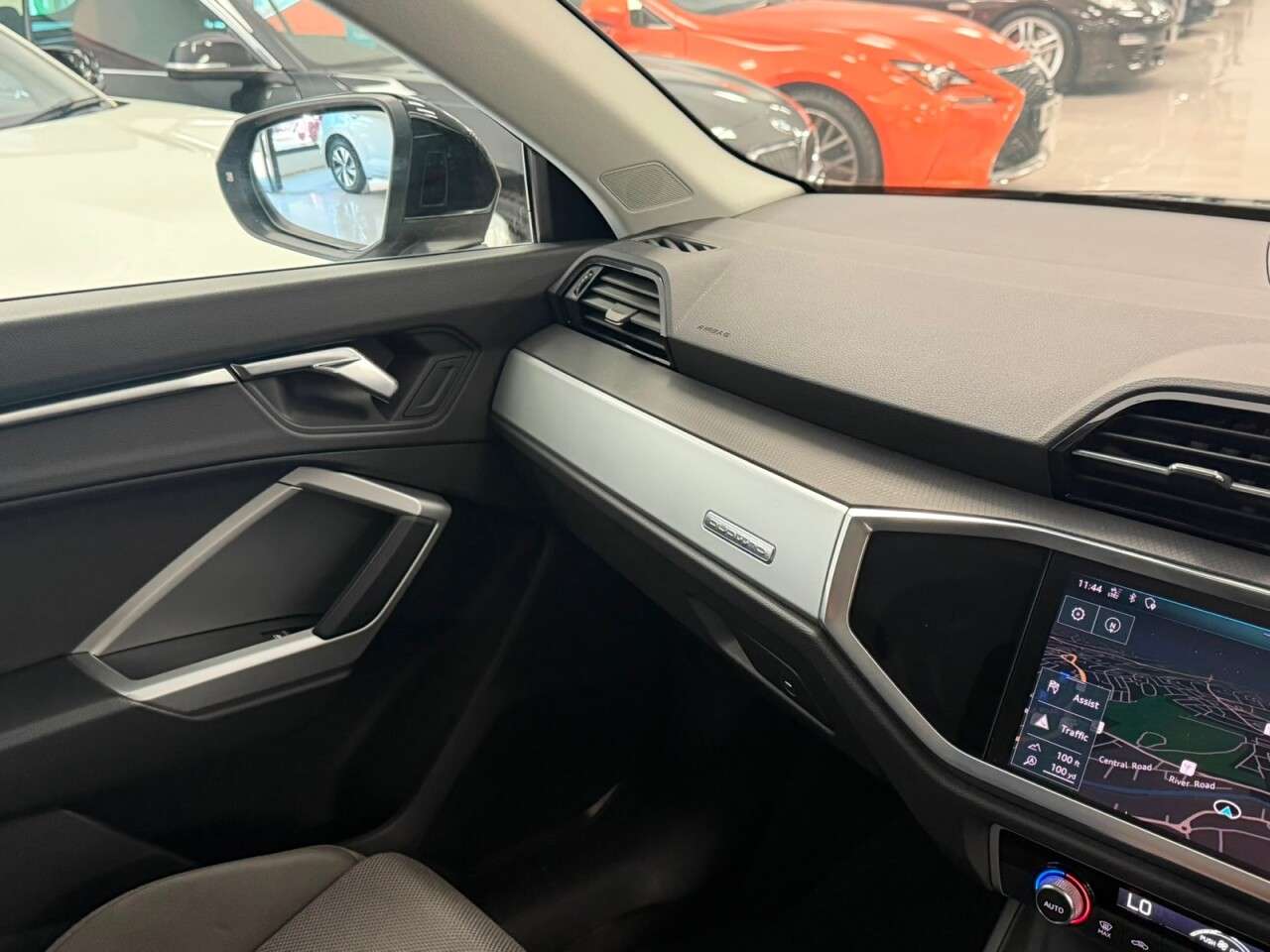 2019 AUDI Q3 2019 AUDI Q3