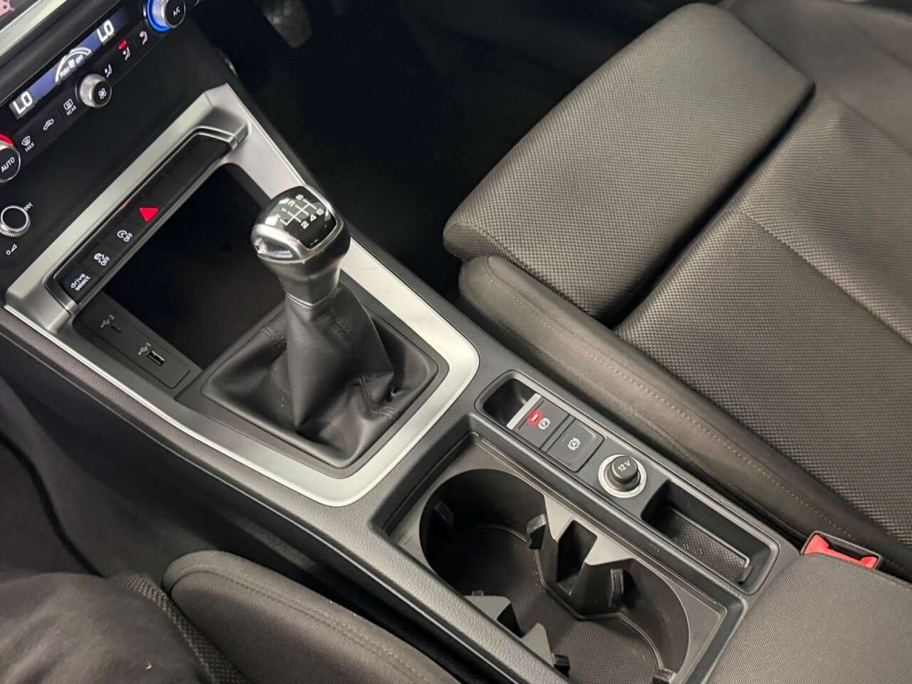 2019 AUDI Q3 2019 AUDI Q3