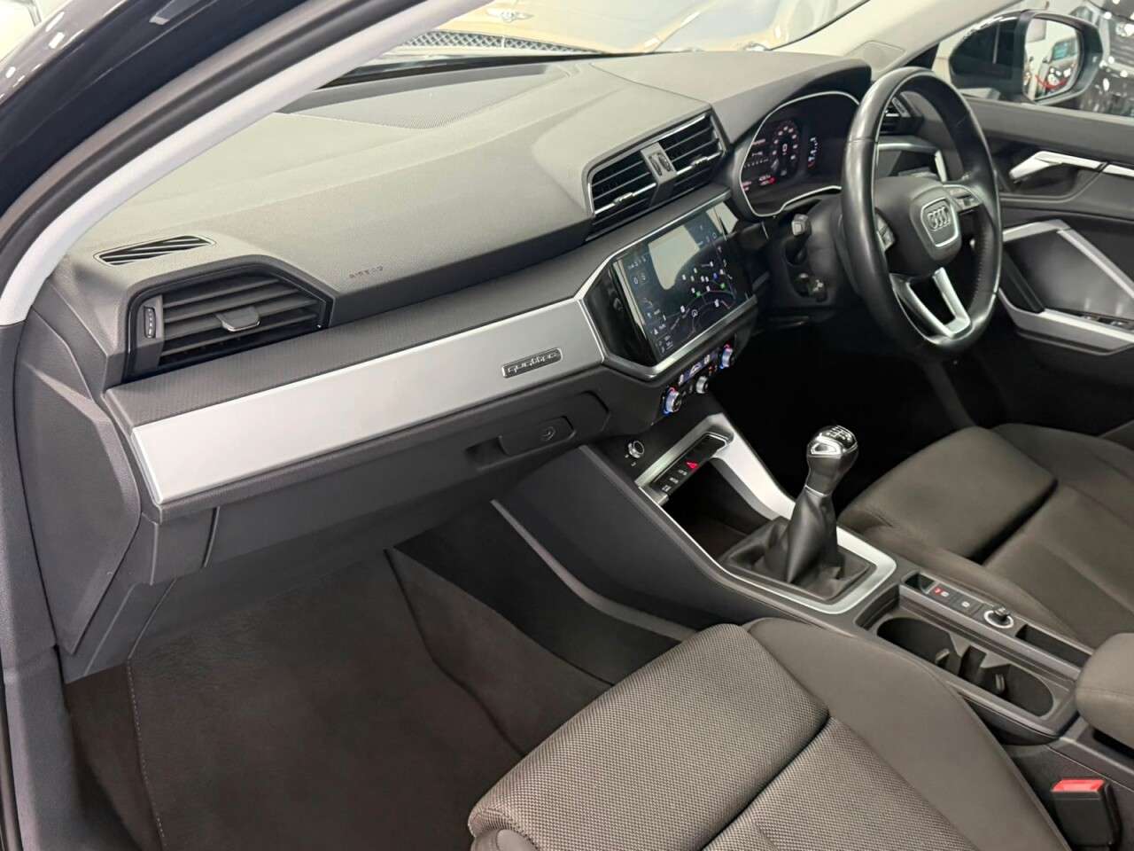 2019 AUDI Q3 2019 AUDI Q3