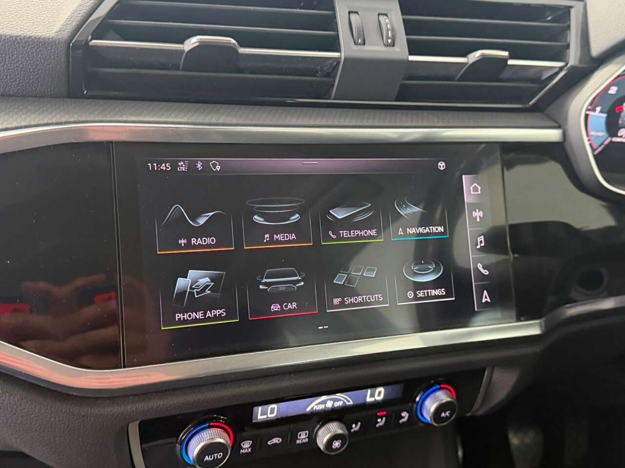2019 AUDI Q3 2019 AUDI Q3
