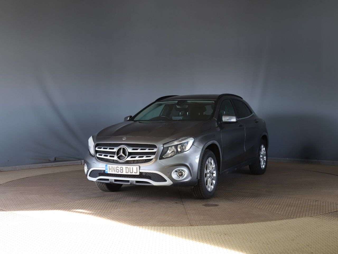 A 2018 MERCEDES-BENZ GLA 1.6 GLA200 SE (Executive) SUV 5dr Petrol Manual Euro 6 (s/s) (156 ps) STUNN A 2018 MERCEDES-BENZ GLA 1.6 GLA200 SE (Executive) SUV 5dr Petrol Manual Euro 6 (s/s) (156 ps) STUNN