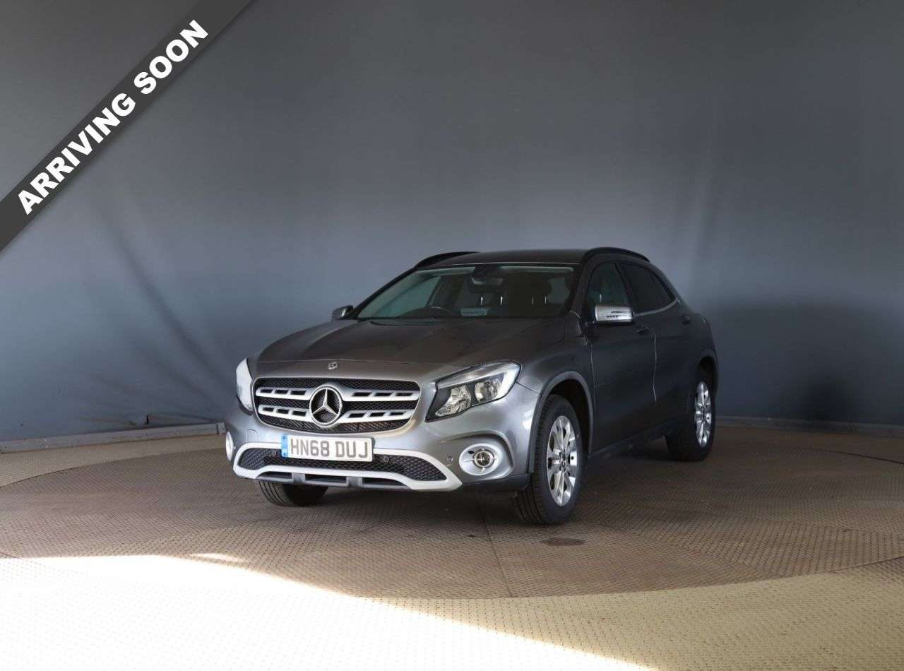 A 2018 MERCEDES-BENZ GLA 1.6 GLA200 SE (Executive) SUV 5dr Petrol Manual Euro 6 (s/s) (156 ps) STUNN A 2018 MERCEDES-BENZ GLA 1.6 GLA200 SE (Executive) SUV 5dr Petrol Manual Euro 6 (s/s) (156 ps) STUNN