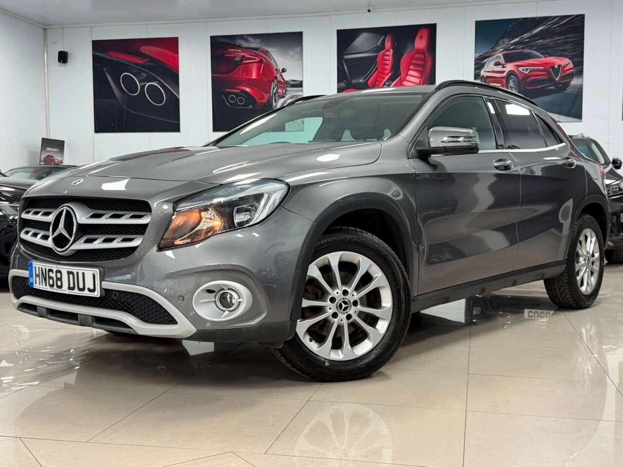 A 2018 MERCEDES-BENZ GLA 1.6 GLA200 SE (Executive) SUV 5dr Petrol Manual Euro 6 (s/s) (156 ps) STUNN A 2018 MERCEDES-BENZ GLA 1.6 GLA200 SE (Executive) SUV 5dr Petrol Manual Euro 6 (s/s) (156 ps) STUNN