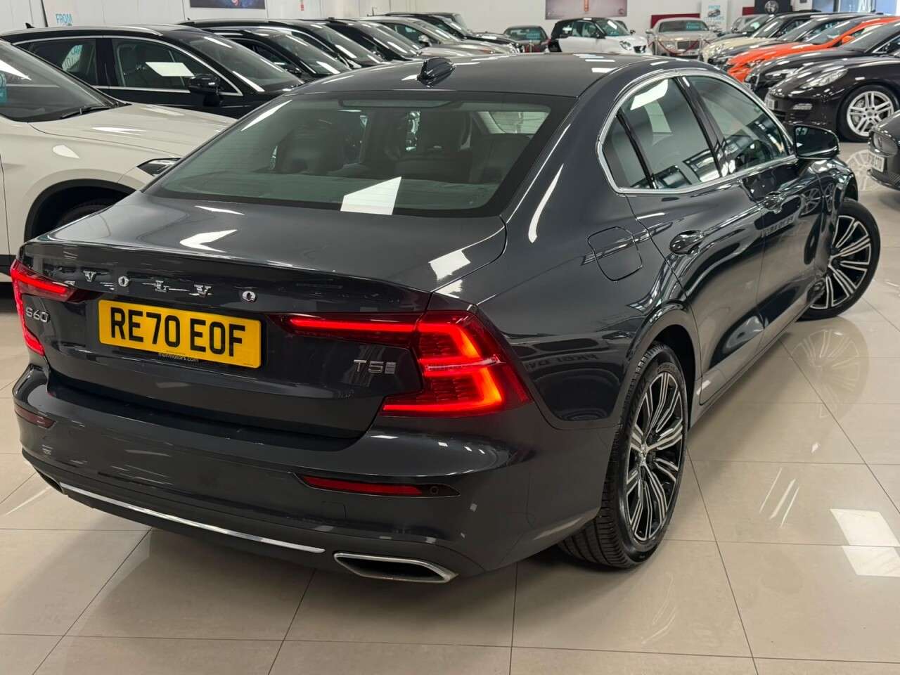 A 2020 VOLVO S60 2.0 T5 Inscription Plus Saloon 4dr Petrol Auto Euro 6 (s/s) (250 ps) LOW MI A 2020 VOLVO S60 2.0 T5 Inscription Plus Saloon 4dr Petrol Auto Euro 6 (s/s) (250 ps) LOW MI