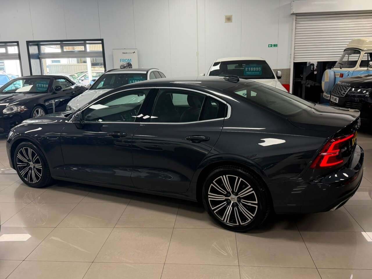2020 VOLVO S60 2020 VOLVO S60