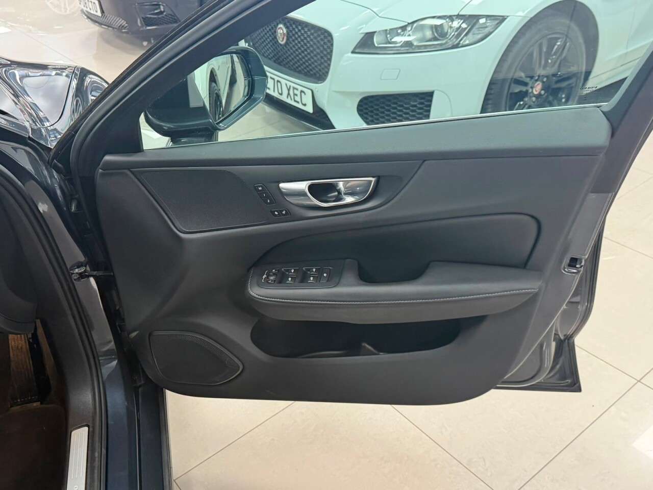 2020 VOLVO S60 2020 VOLVO S60