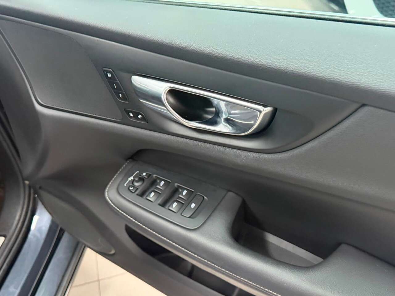2020 VOLVO S60 2020 VOLVO S60