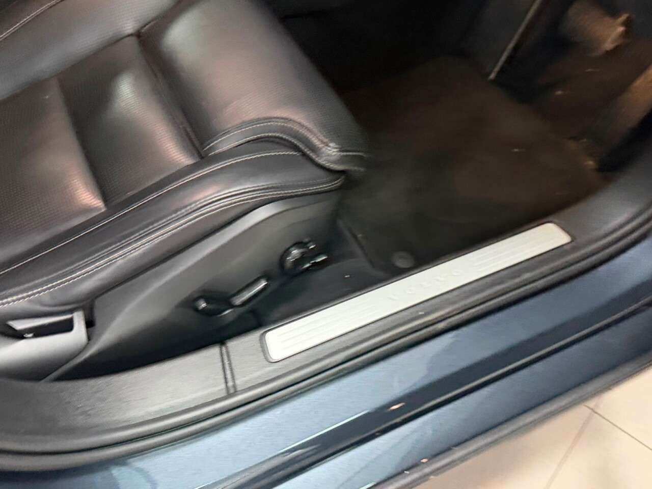 2020 VOLVO S60 2020 VOLVO S60
