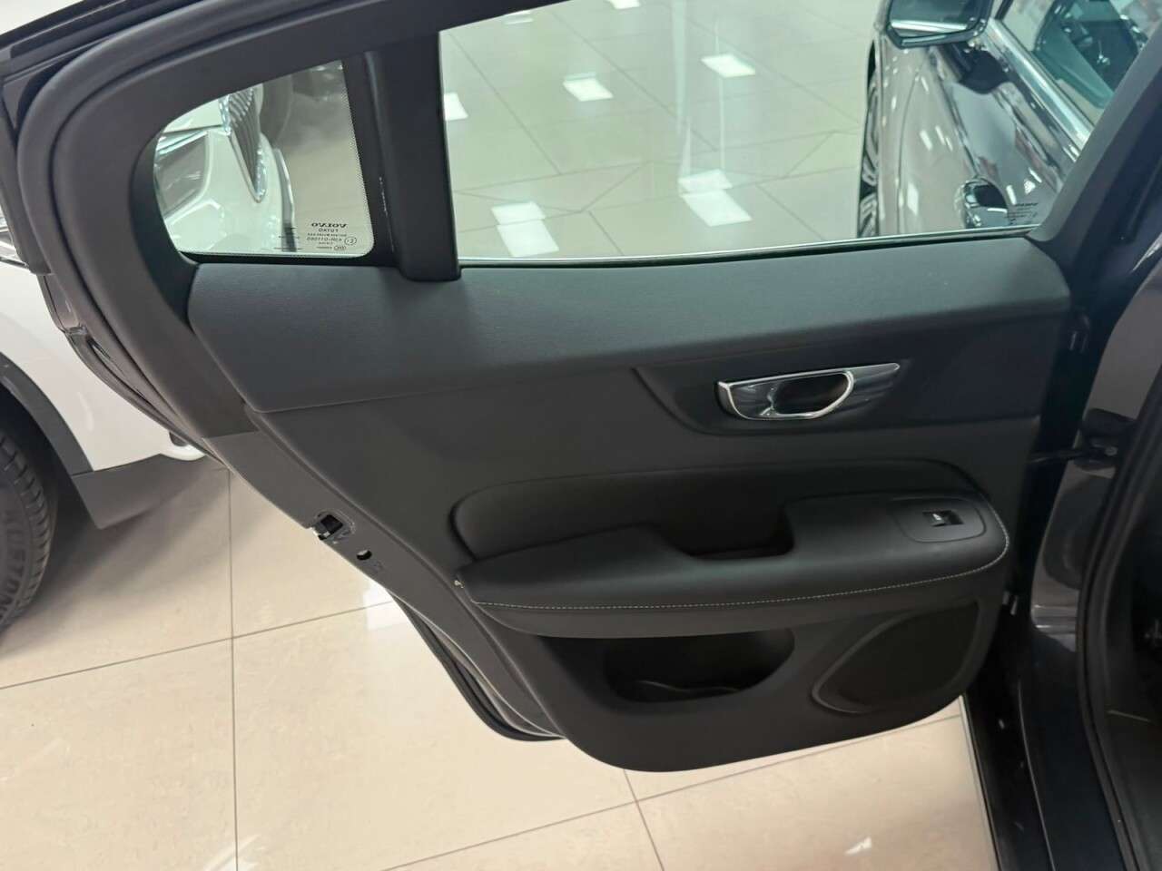 2020 VOLVO S60 2020 VOLVO S60
