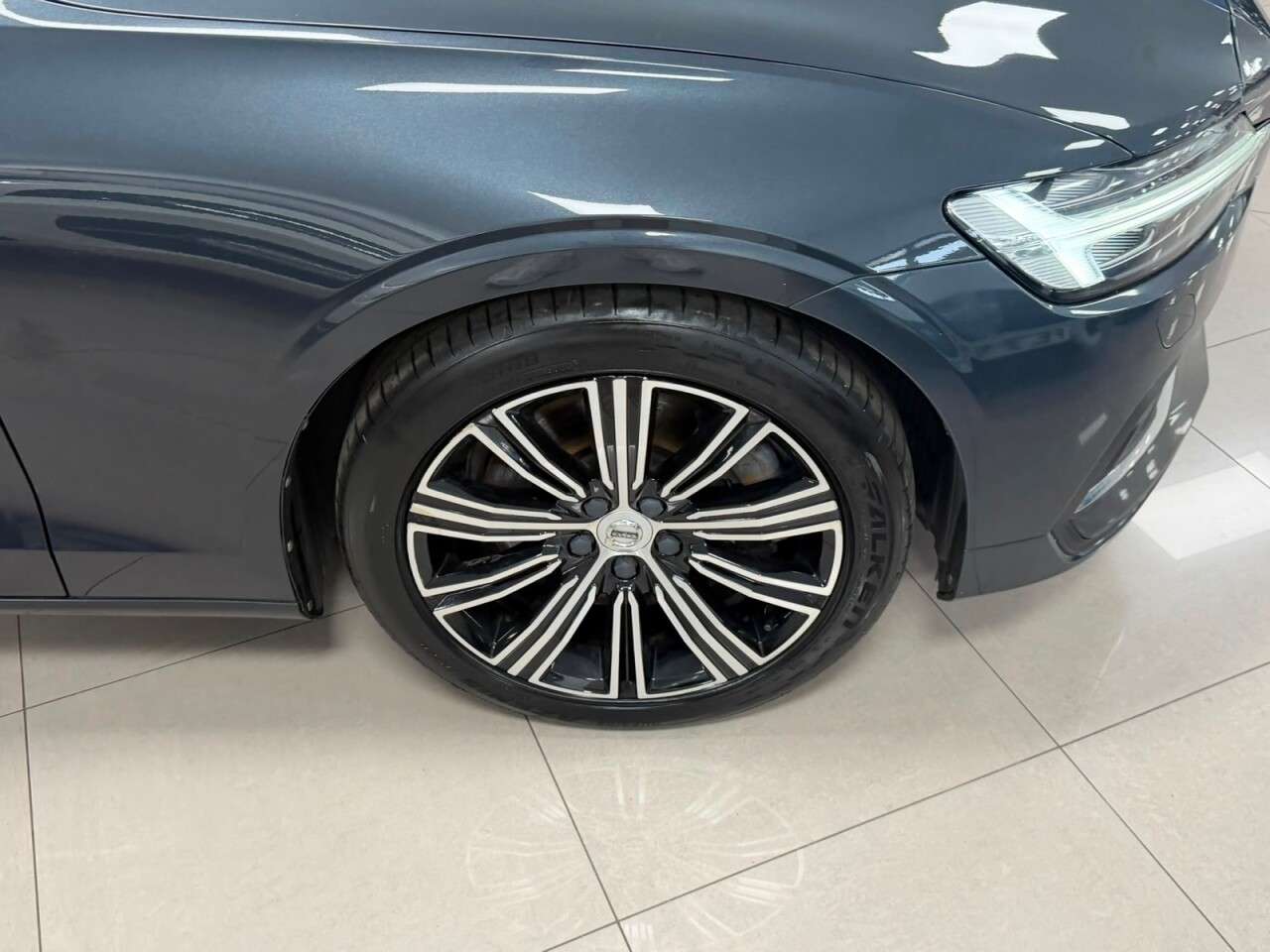 2020 VOLVO S60 2020 VOLVO S60