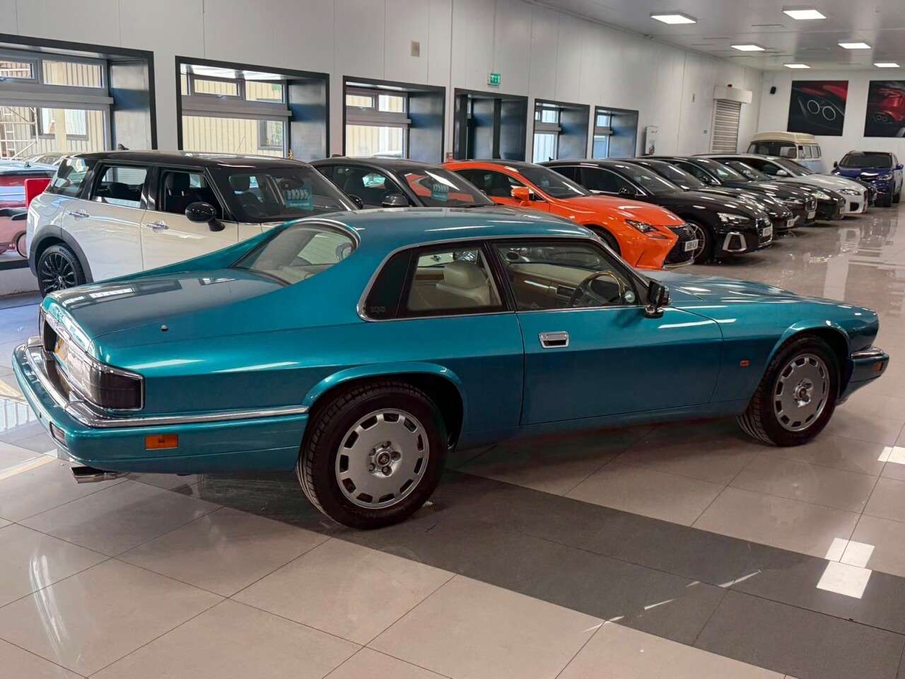 A 1995 JAGUAR XJS CELEBRATION EDITION-1 FORMER OWNER A 1995 JAGUAR XJS CELEBRATION EDITION-1 FORMER OWNER