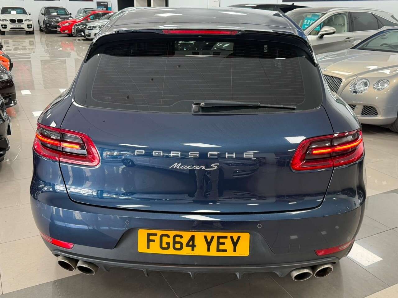 2014 PORSCHE MACAN 2014 PORSCHE MACAN
