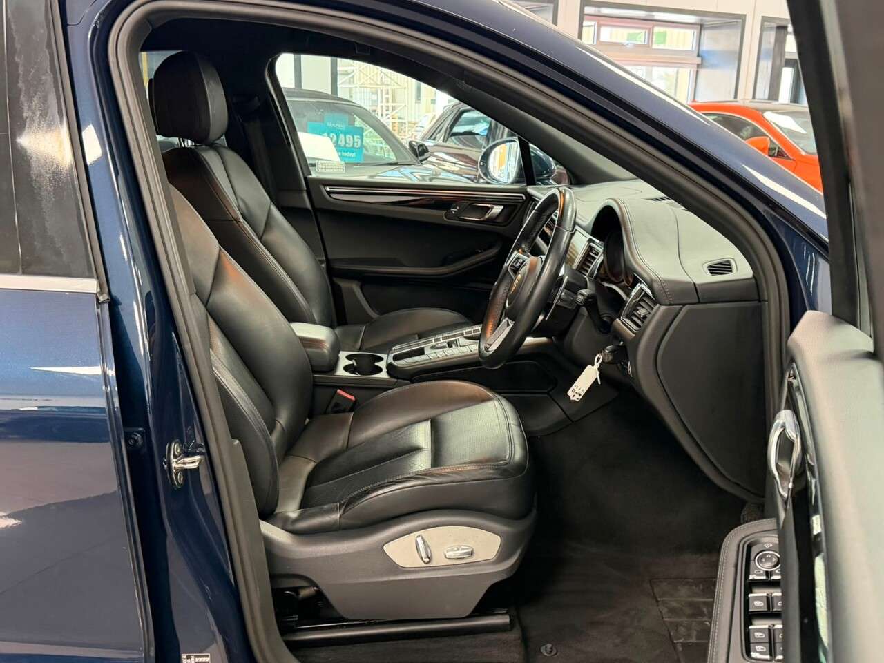 2014 PORSCHE MACAN 2014 PORSCHE MACAN