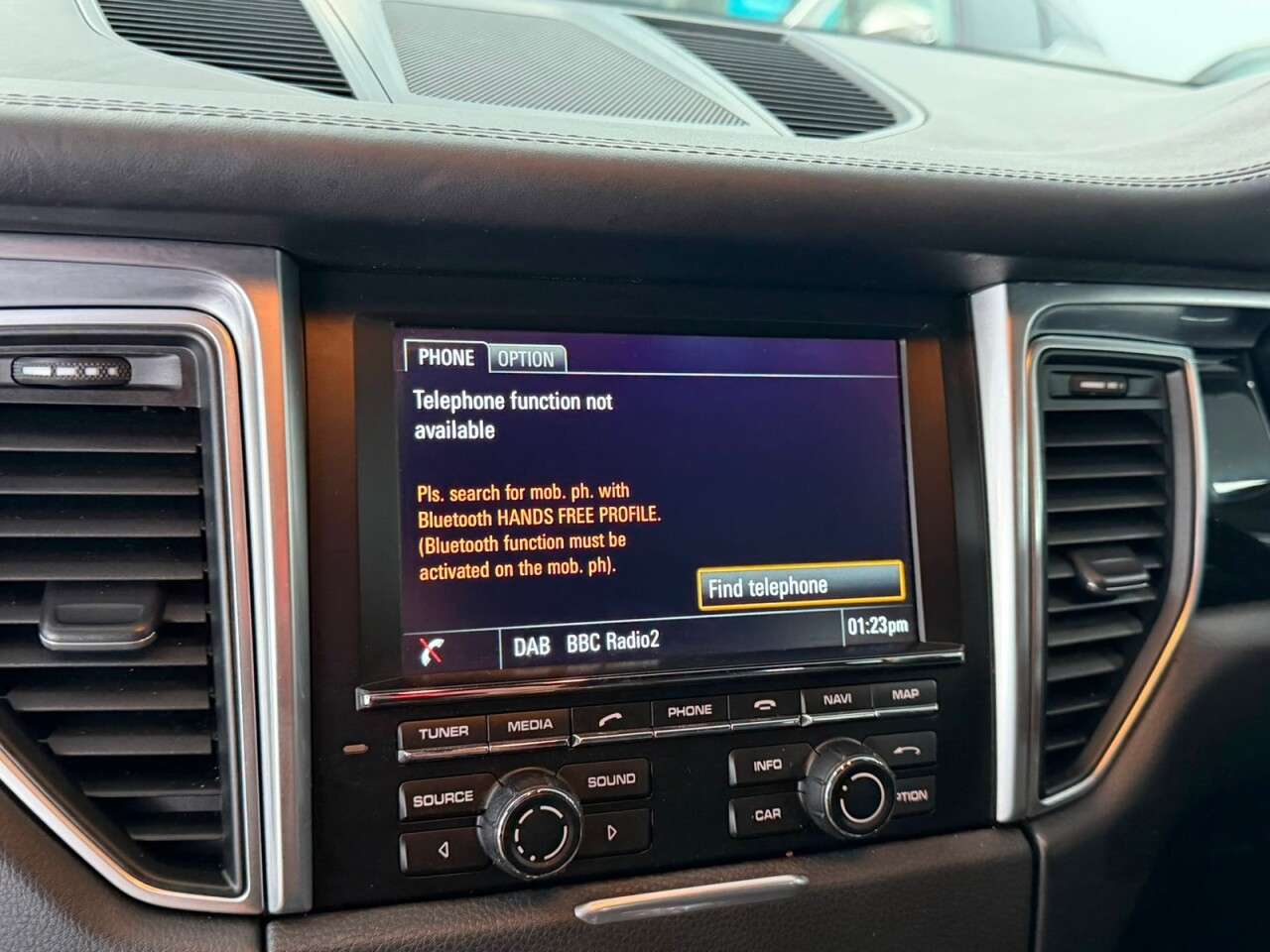 2014 PORSCHE MACAN 2014 PORSCHE MACAN