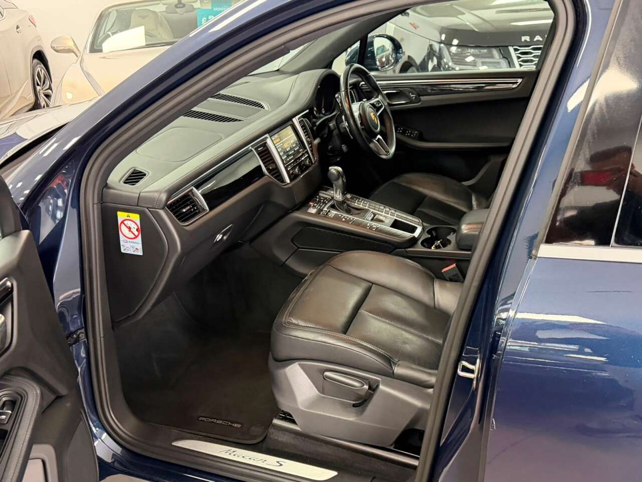 2014 PORSCHE MACAN 2014 PORSCHE MACAN