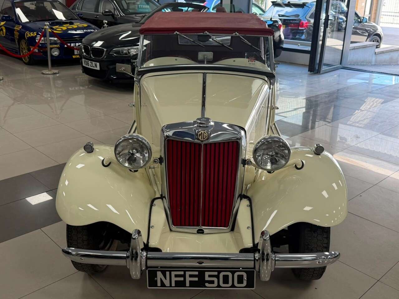 1974 MG TD 1974 MG TD
