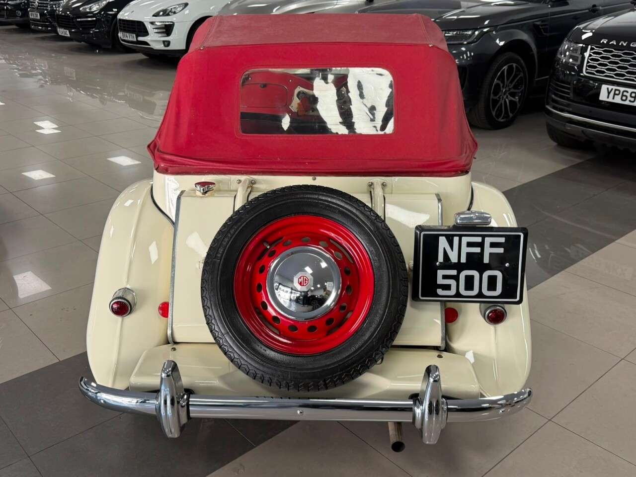 1974 MG TD 1974 MG TD