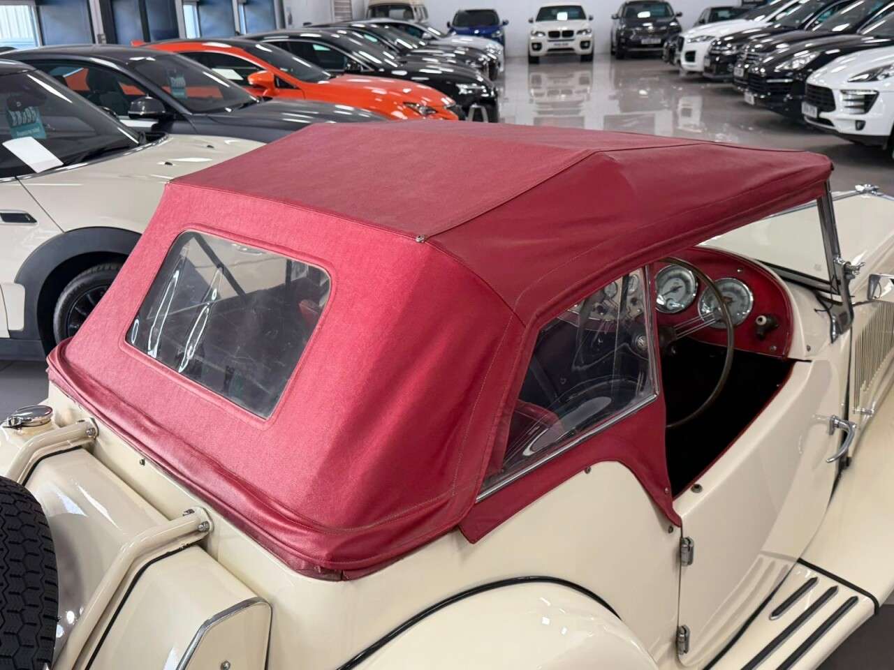1974 MG TD 1974 MG TD