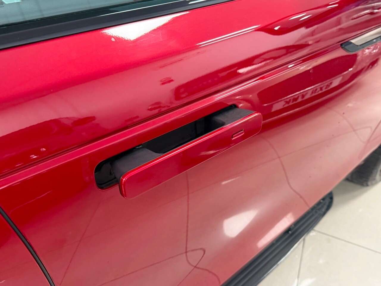 2020 LAND ROVER RANGE ROVER VELAR 2020 LAND ROVER RANGE ROVER VELAR