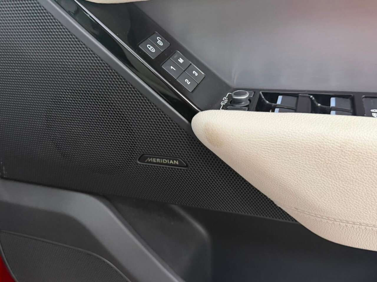 2020 LAND ROVER RANGE ROVER VELAR 2020 LAND ROVER RANGE ROVER VELAR
