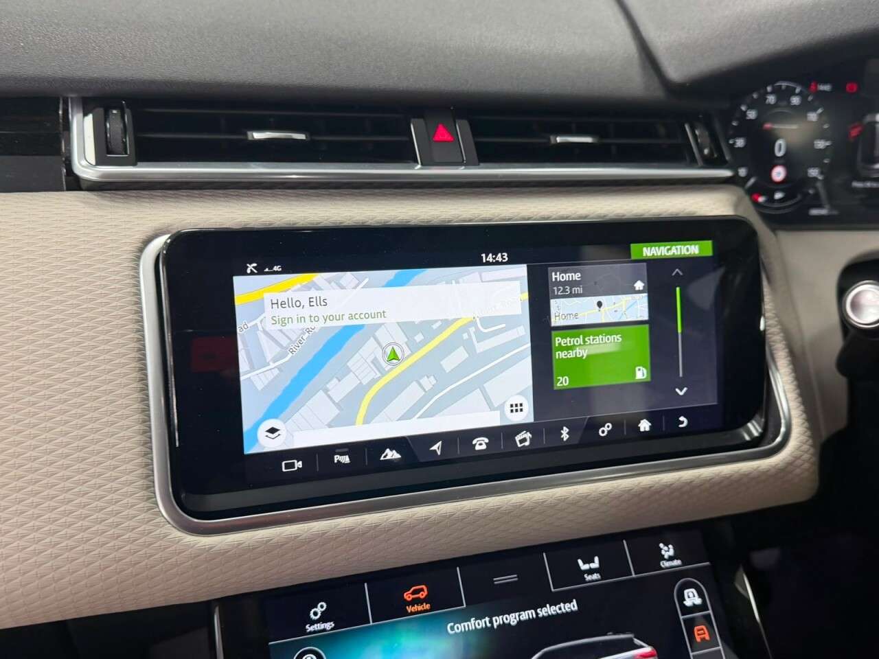 2020 LAND ROVER RANGE ROVER VELAR 2020 LAND ROVER RANGE ROVER VELAR