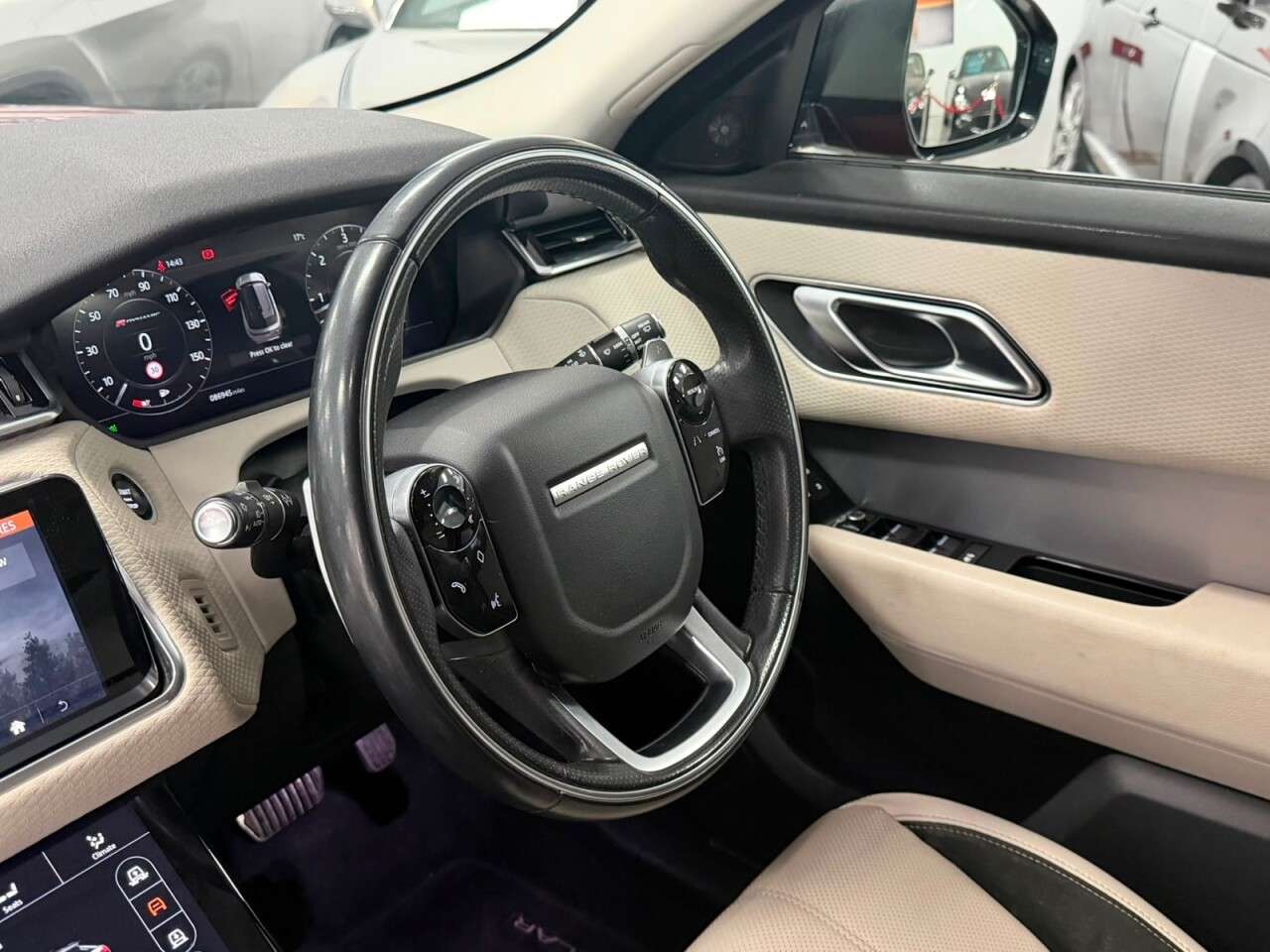 2020 LAND ROVER RANGE ROVER VELAR 2020 LAND ROVER RANGE ROVER VELAR