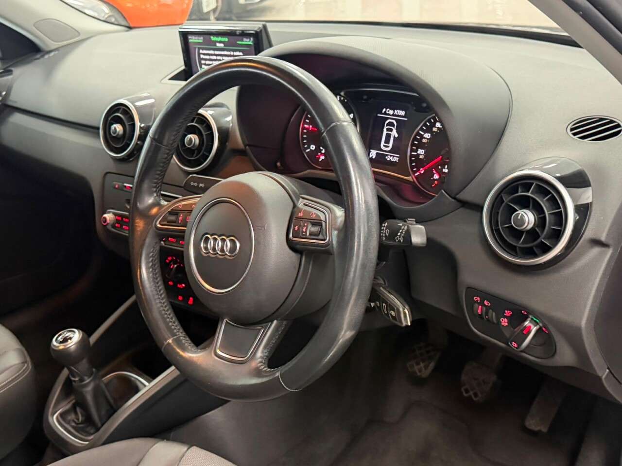 2015 AUDI A1 2015 AUDI A1