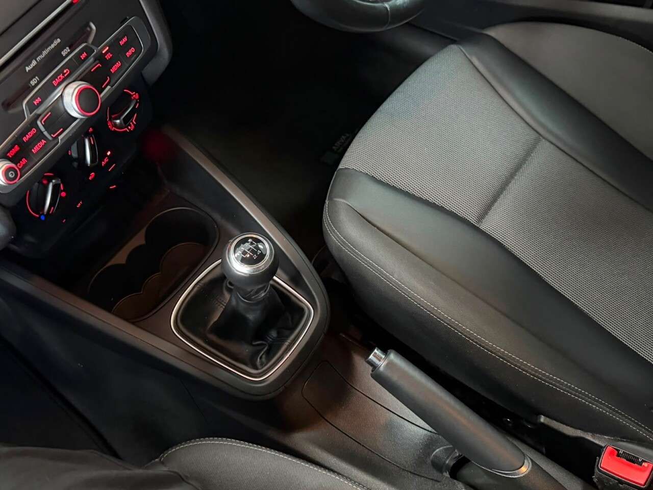 2015 AUDI A1 2015 AUDI A1