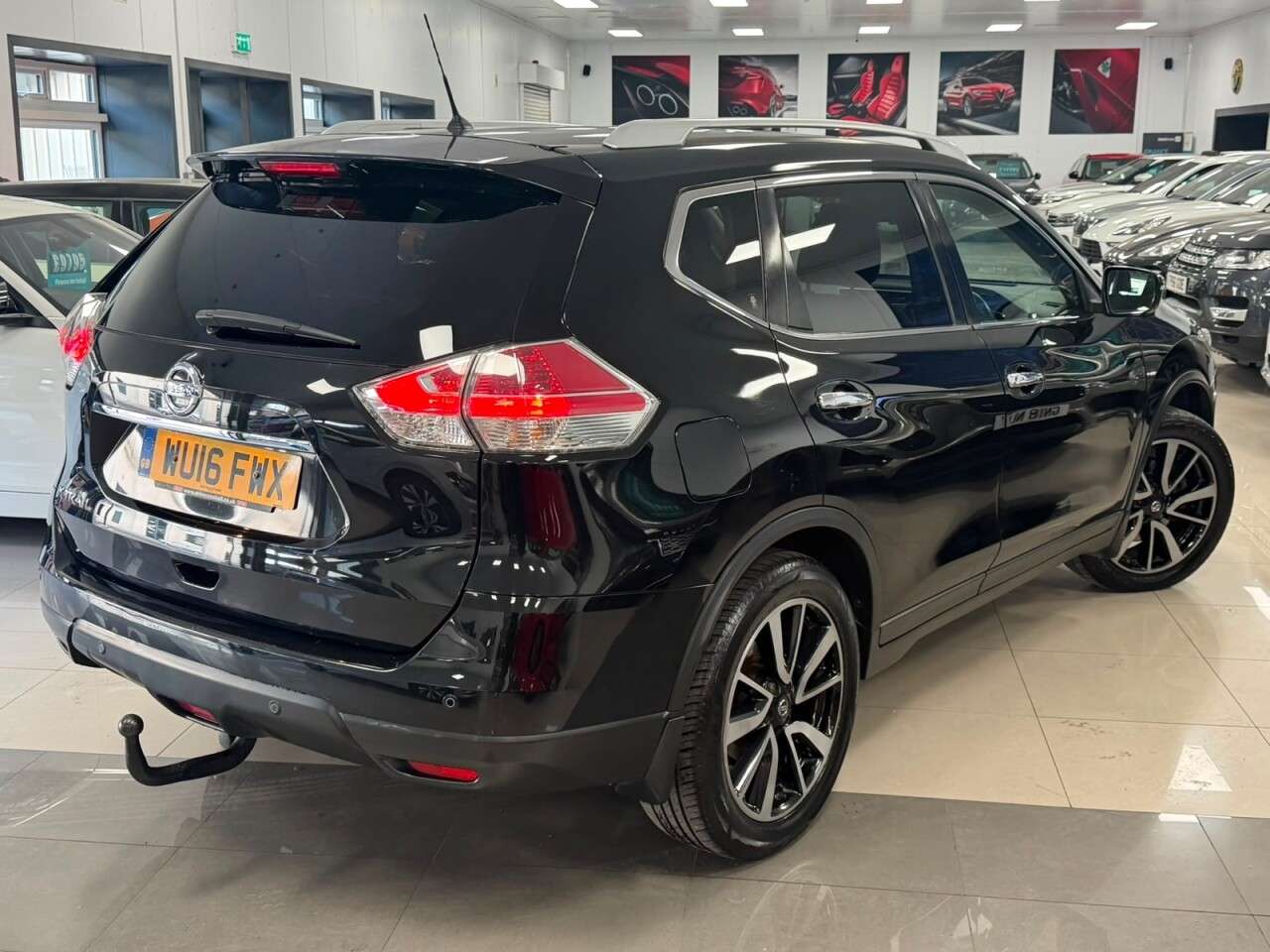 A 2016 NISSAN X-TRAIL 1.6 dCi n-tec SUV 5dr Diesel Manual 4WD Euro 6 (s/s) (130 ps) A 2016 NISSAN X-TRAIL 1.6 dCi n-tec SUV 5dr Diesel Manual 4WD Euro 6 (s/s) (130 ps)