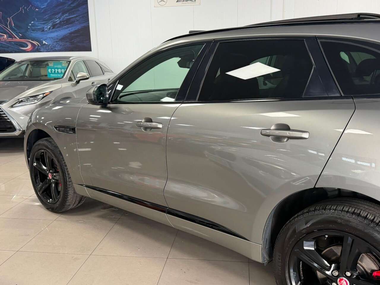 2018 JAGUAR F-PACE 2018 JAGUAR F-PACE